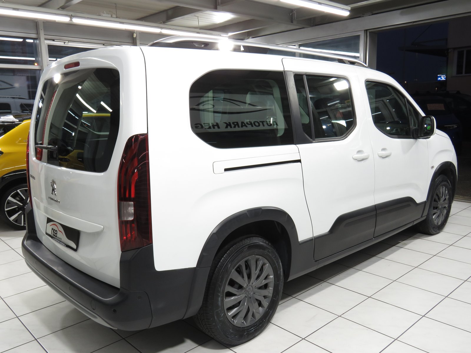 PEUGEOT Rifter Long 1.5 BlueHDi Allure EAT8, Diesel, Occasioni / Usate, Automatico - 4