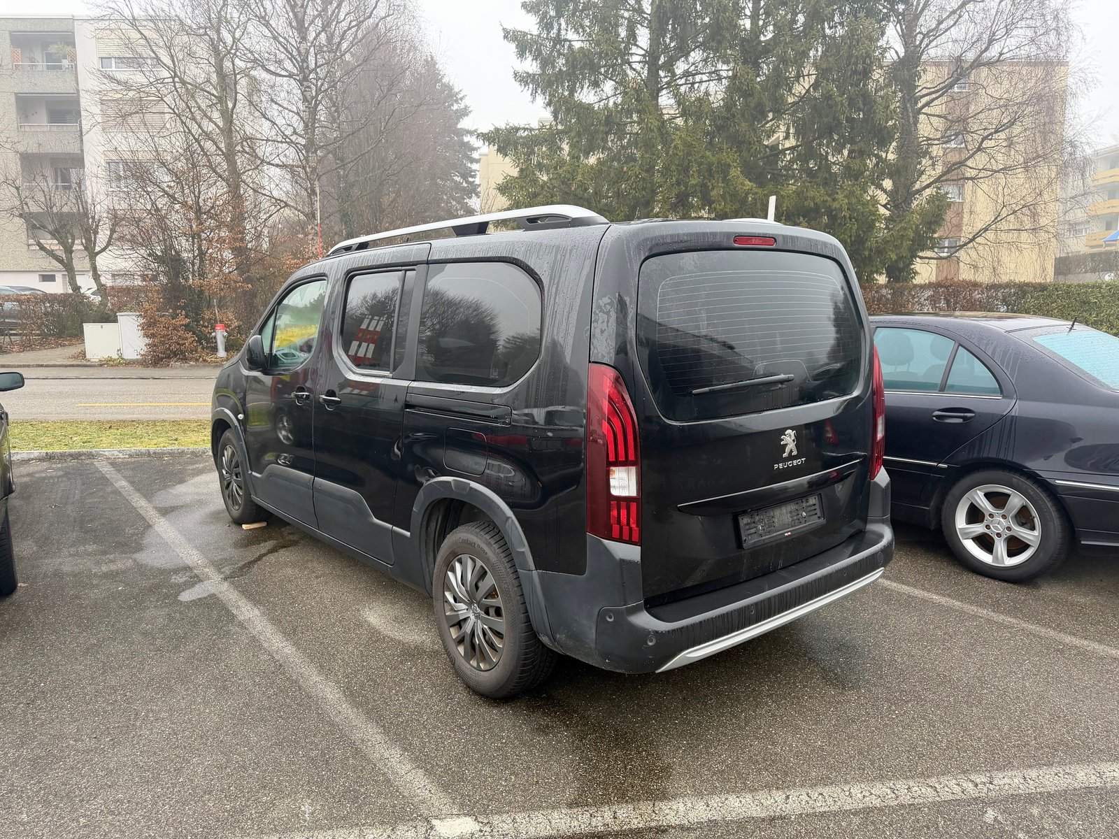 PEUGEOT Rifter Long 1.5 BlueHDi Allure Automat, Diesel, Occasion / Utilisé, Automatique - 4