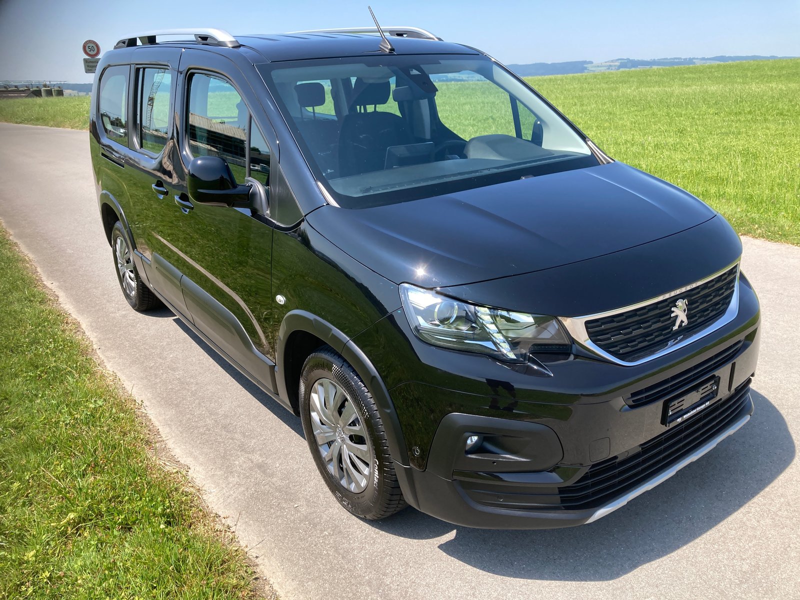 PEUGEOT Rifter Long 1.5 BlueHDi Allure EAT8, Diesel, Occasion / Utilisé, Automatique - 2