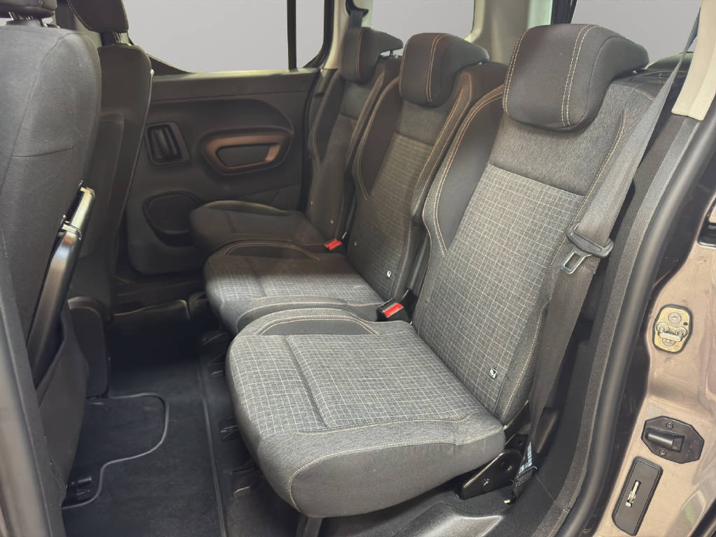 PEUGEOT Rifter 1.2 PureTech 130 GT, Benzin, Occasion / Gebraucht, Automatik - 7