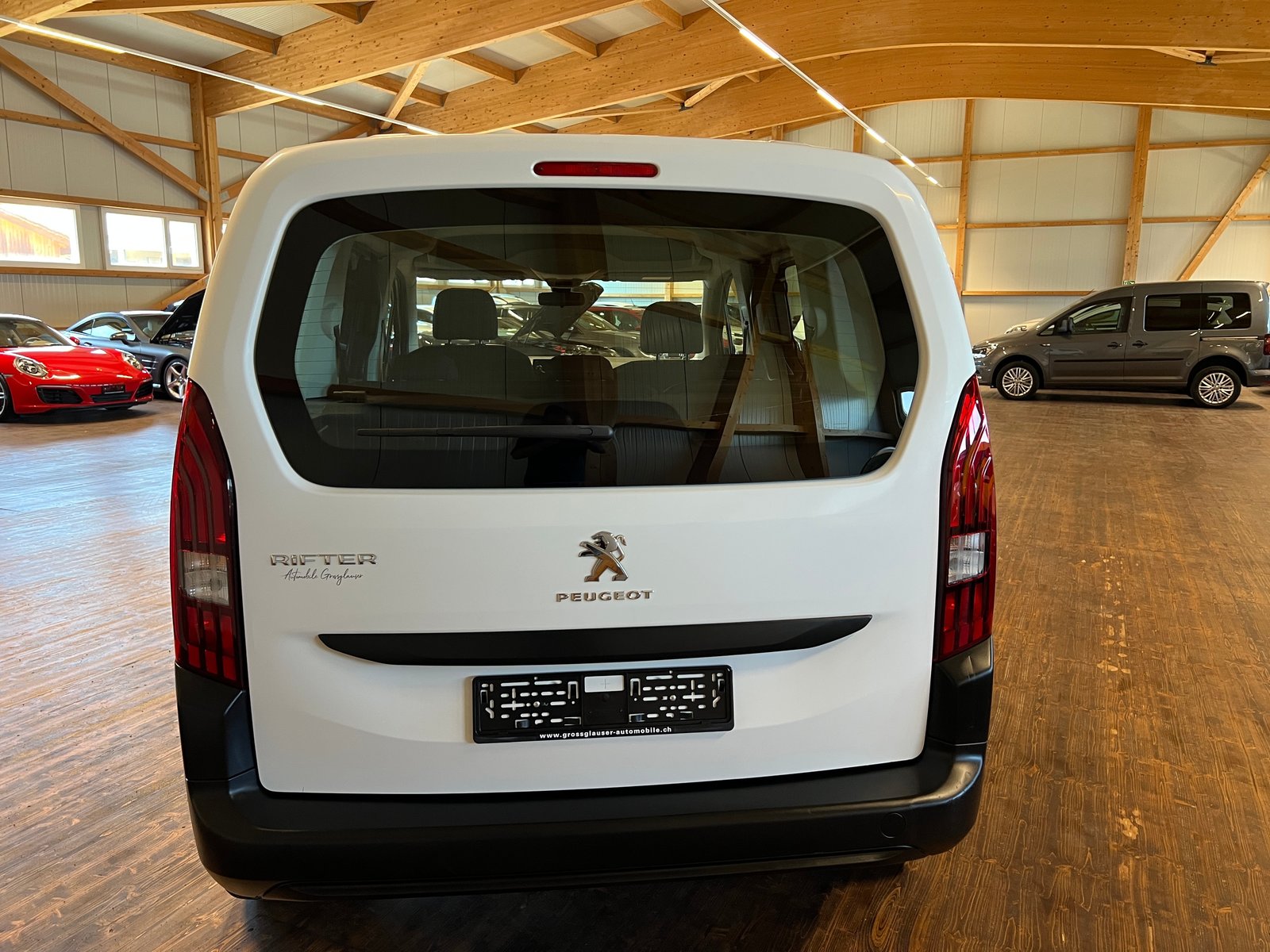 PEUGEOT Rifter Long 1.2 PureTech Allure, Petrol, Second hand / Used, Manual - 6