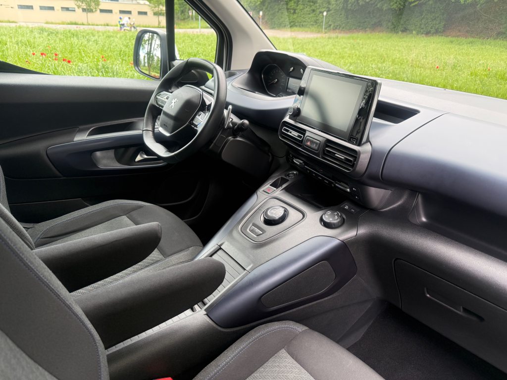 PEUGEOT RIFTER 1.5 BlueHDi 130 Allure, Diesel, Occasion / Utilisé, Automatique - 6