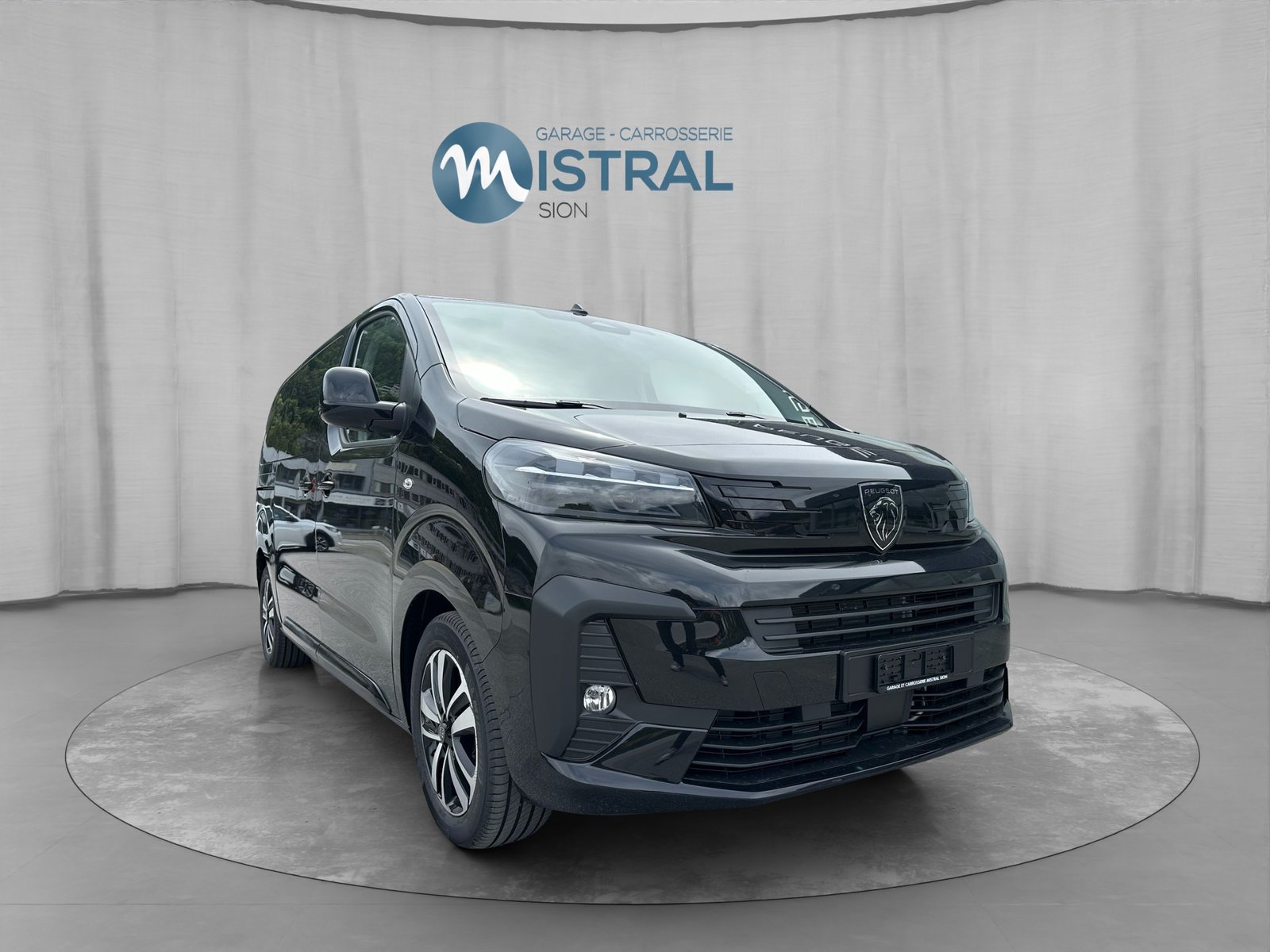 PEUGEOT Traveller 2.2 BlueHDi Family Edition Standard EAT8, Diesel, Voiture nouvelle, Automatique - 7