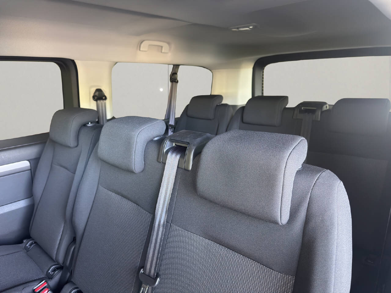 PEUGEOT Traveller Long 2.2 BlueHDi 180 PS Business S/S, Diesel, New car, Automatic - 7