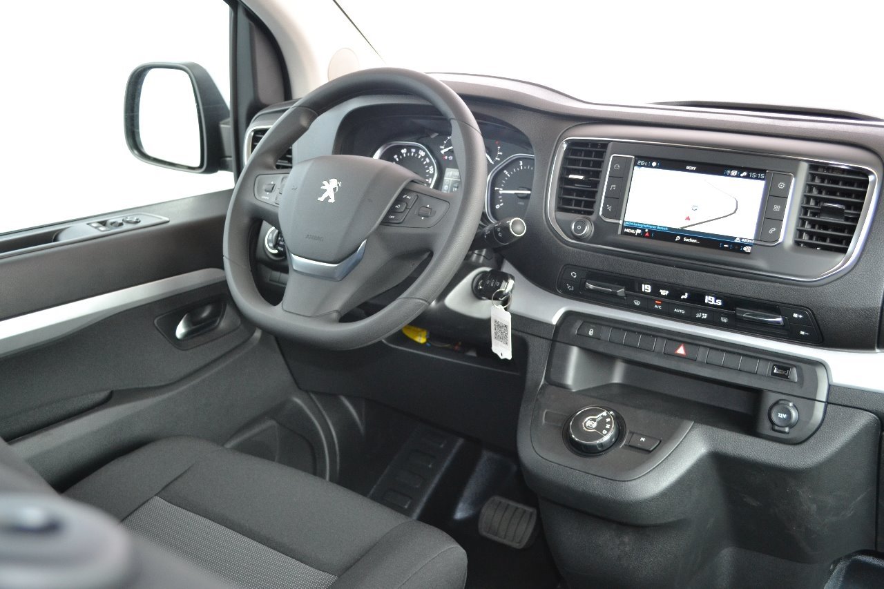 PEUGEOT Traveller Business Stand., Diesel, Occasion / Gebraucht, Automatik - 6