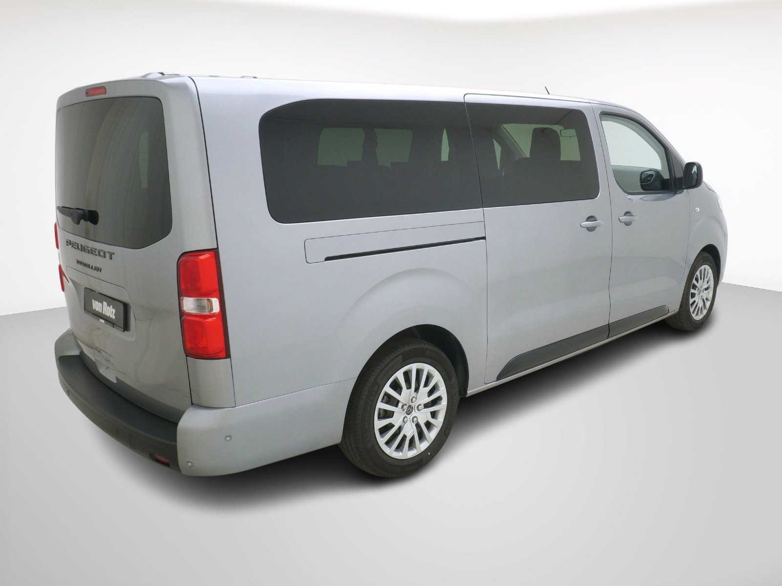 PEUGEOT Traveller Long 2.0 BlueHDi Business, Diesel, New car, Automatic - 5