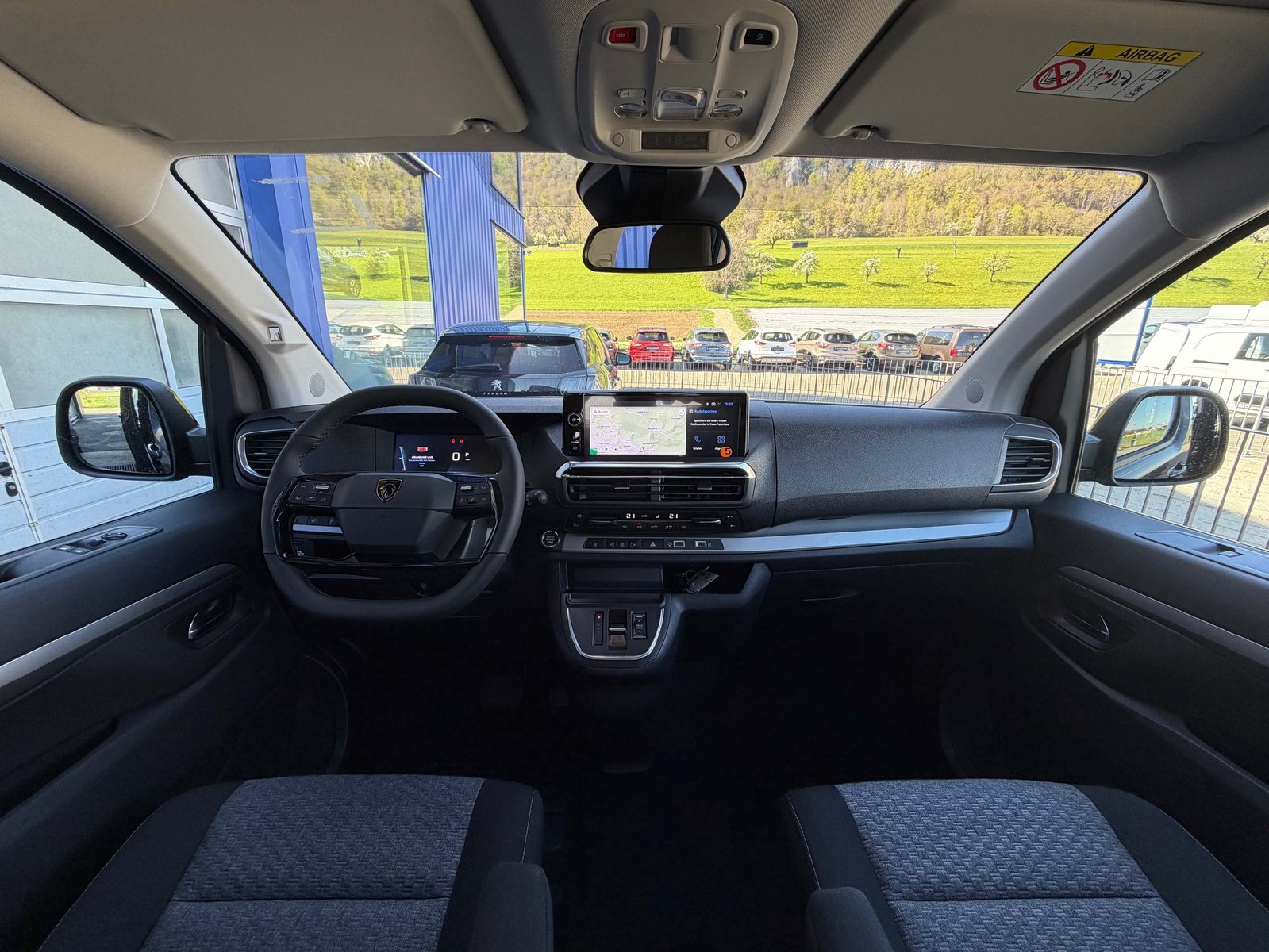 PEUGEOT Traveller Family Edition 2.2 BlueHDi 180 S/S, Diesel, Voiture nouvelle, Automatique - 5