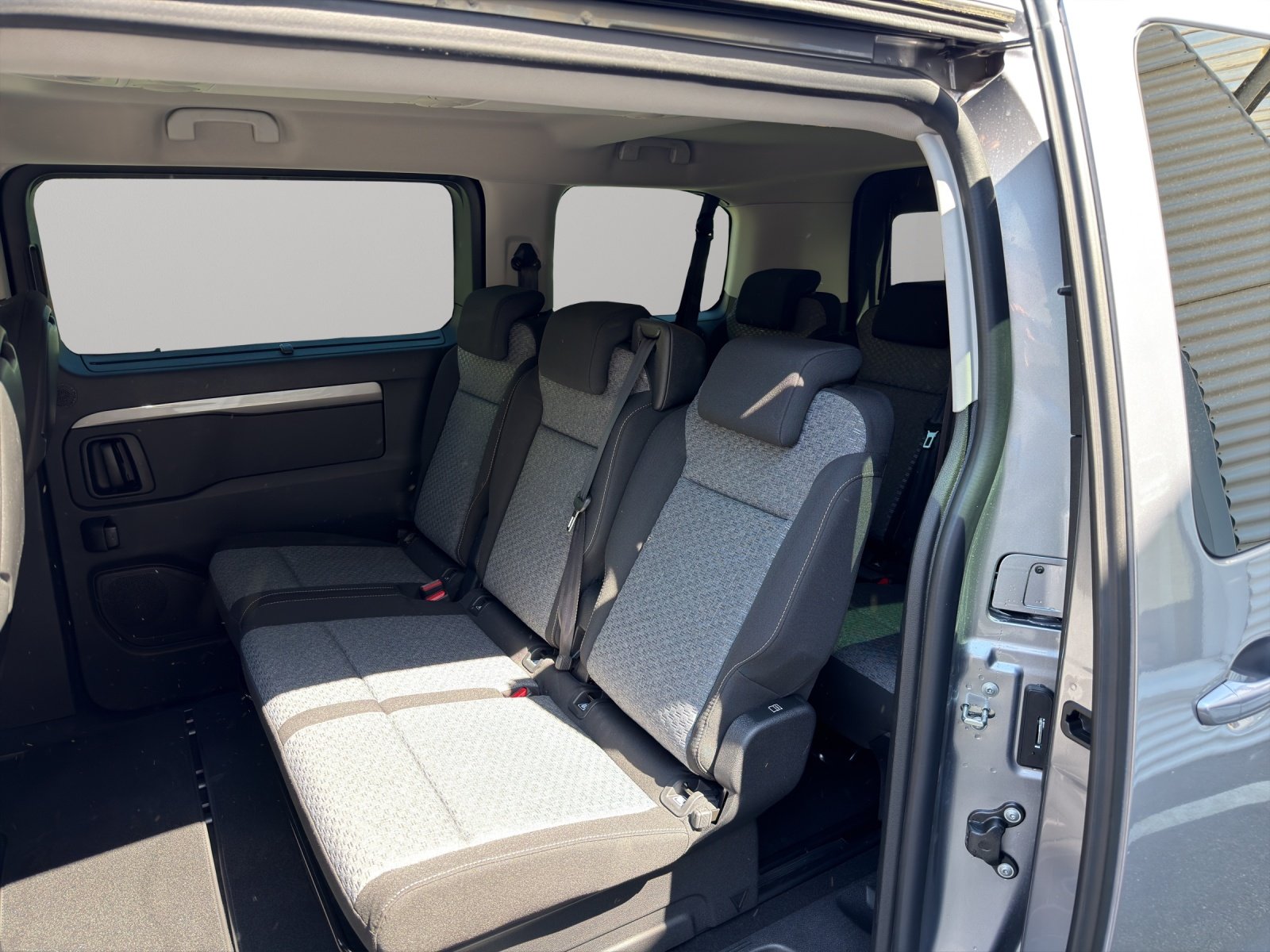 PEUGEOT Traveller Standard 2.2 BlueHDi, Diesel, Auto nuove, Automatico - 5