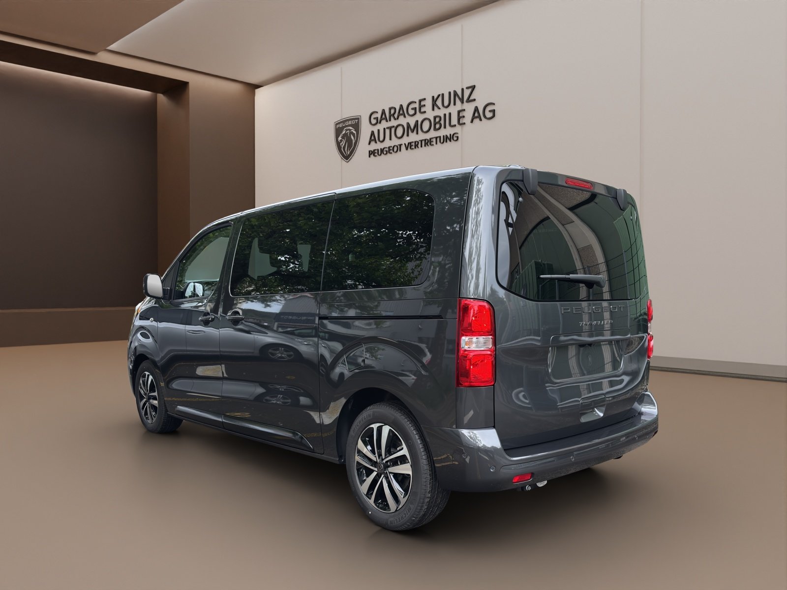 PEUGEOT Traveller Family Edition HDI 180 Automat, Diesel, New car - 3