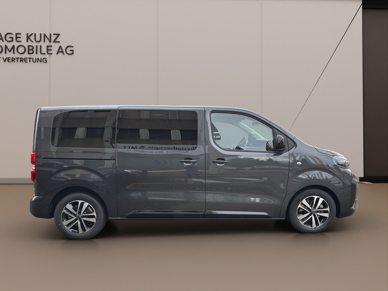 PEUGEOT Traveller Family Edition HDI 180 Automat, Diesel, New car - 6