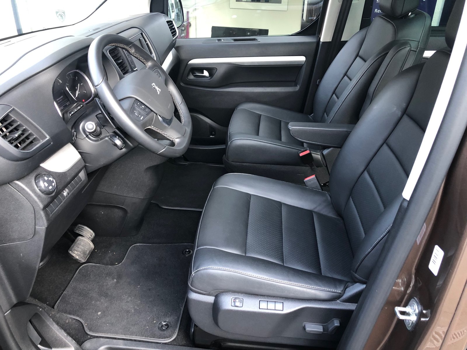 PEUGEOT Traveller Standard 2.0 BlueHDi 180 Allure S/S, Diesel, Occasioni / Usate, Automatico - 7