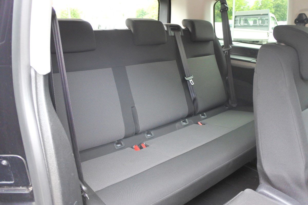 PEUGEOT Traveller Business Stand., Diesel, Occasion / Utilisé, Automatique - 4
