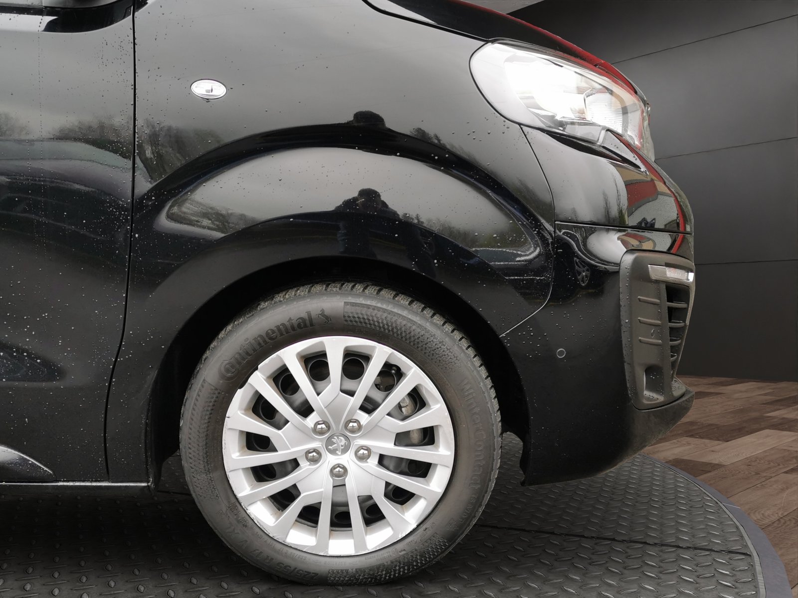 PEUGEOT Traveller 2.0 BlueHDi Business Standard EAT8, Diesel, Occasion / Utilisé, Automatique - 4