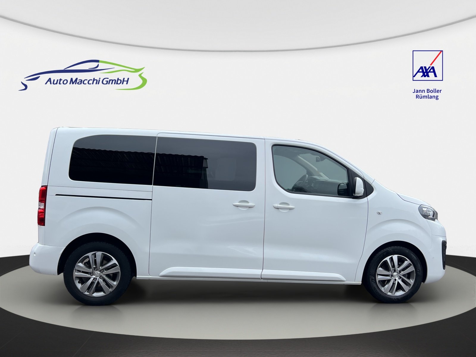 PEUGEOT Traveller 2.0 BlueHDi Business Standard EAT, Diesel, Second hand / Used, Automatic - 5