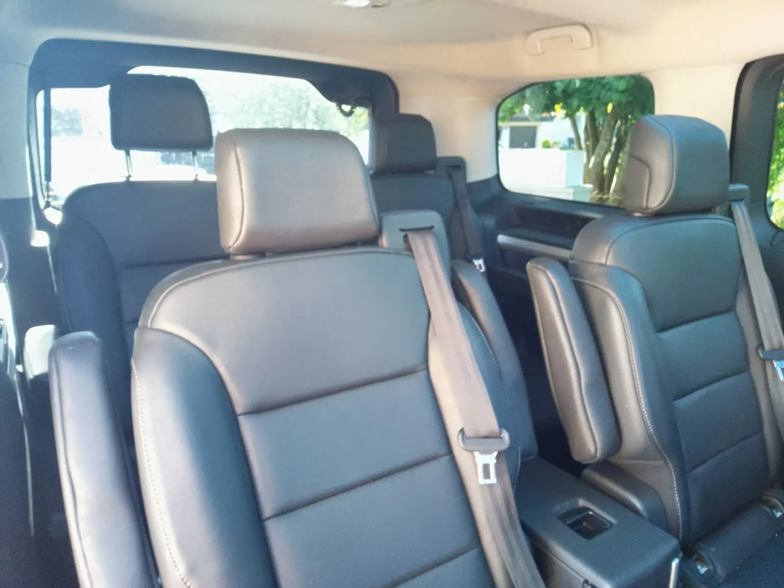 PEUGEOT Traveller Standard 2.0 BlueHDi 180 Busi. VIP S/S, Diesel, Occasion / Gebraucht, Automatik - 6