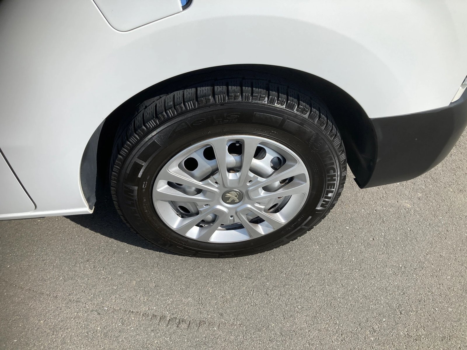 PEUGEOT Traveller 2.0 BlueHDi Active Standard 9 Sitzer, Diesel, Occasioni / Usate, Manuale - 6