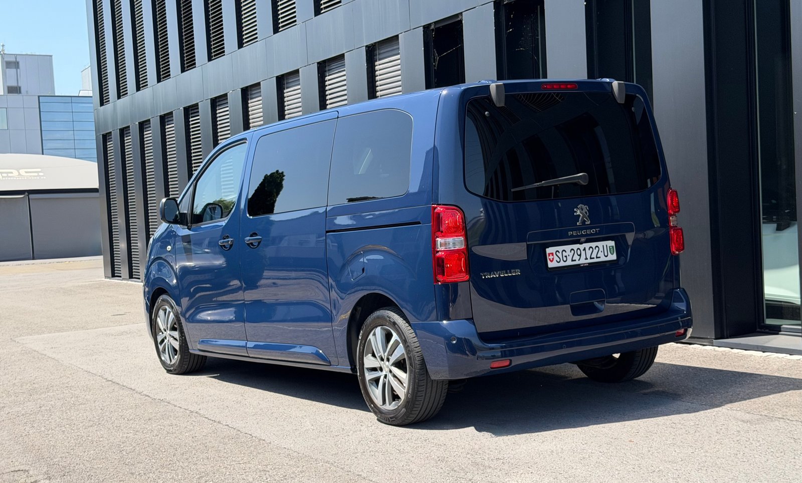 PEUGEOT Traveller 1.6 BlueHDi Active NEUER DPF*Ab MFK Servi, Diesel, Occasion / Gebraucht, Handschaltung - 2