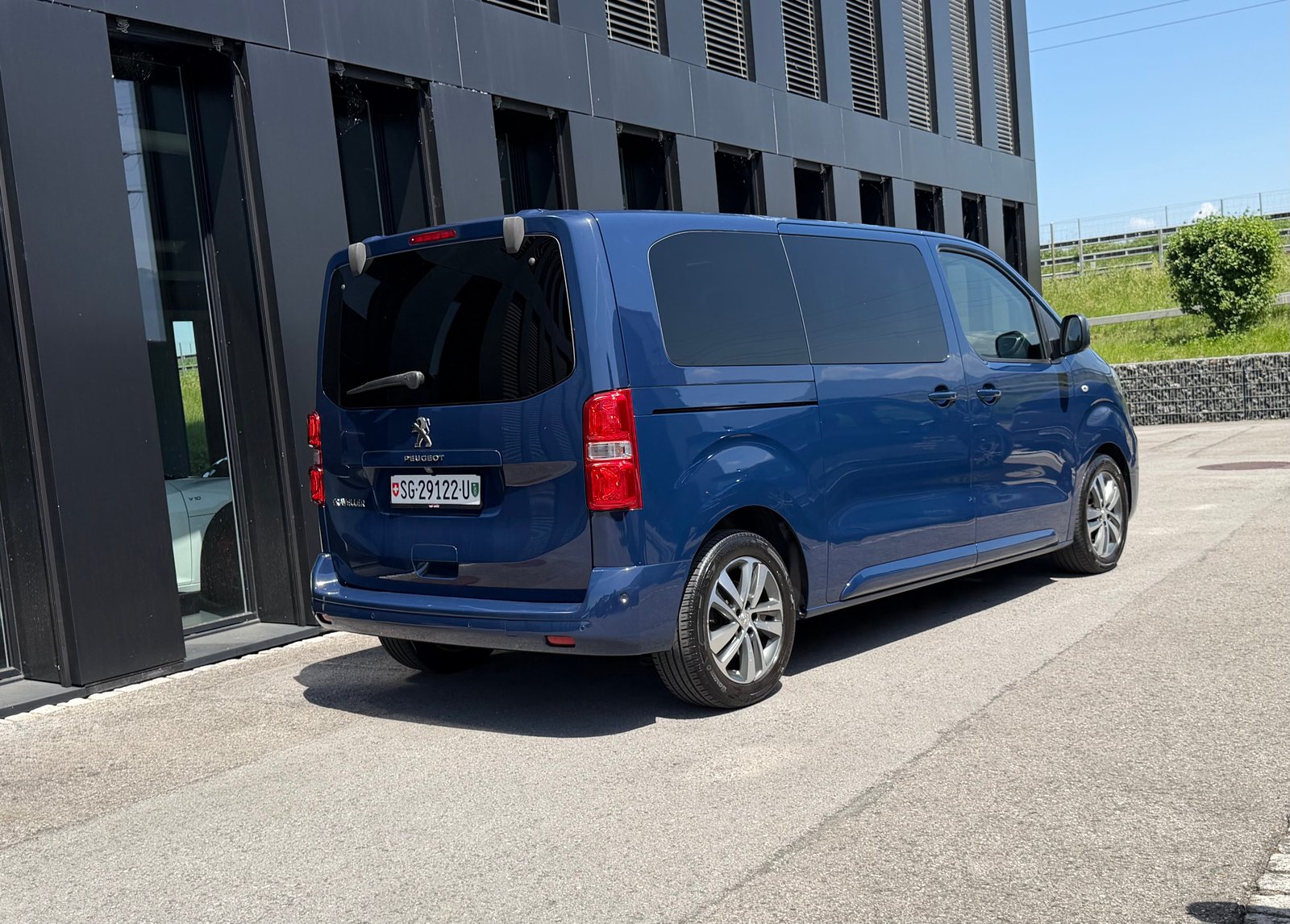 PEUGEOT Traveller 1.6 BlueHDi Active NEUER DPF*Ab MFK Servi, Diesel, Occasion / Gebraucht, Handschaltung - 6