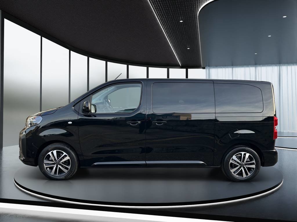 PEUGEOT Traveller 2.0 BlueHDi Business Standard EAT8, Diesel, Second hand / Used, Automatic - 4