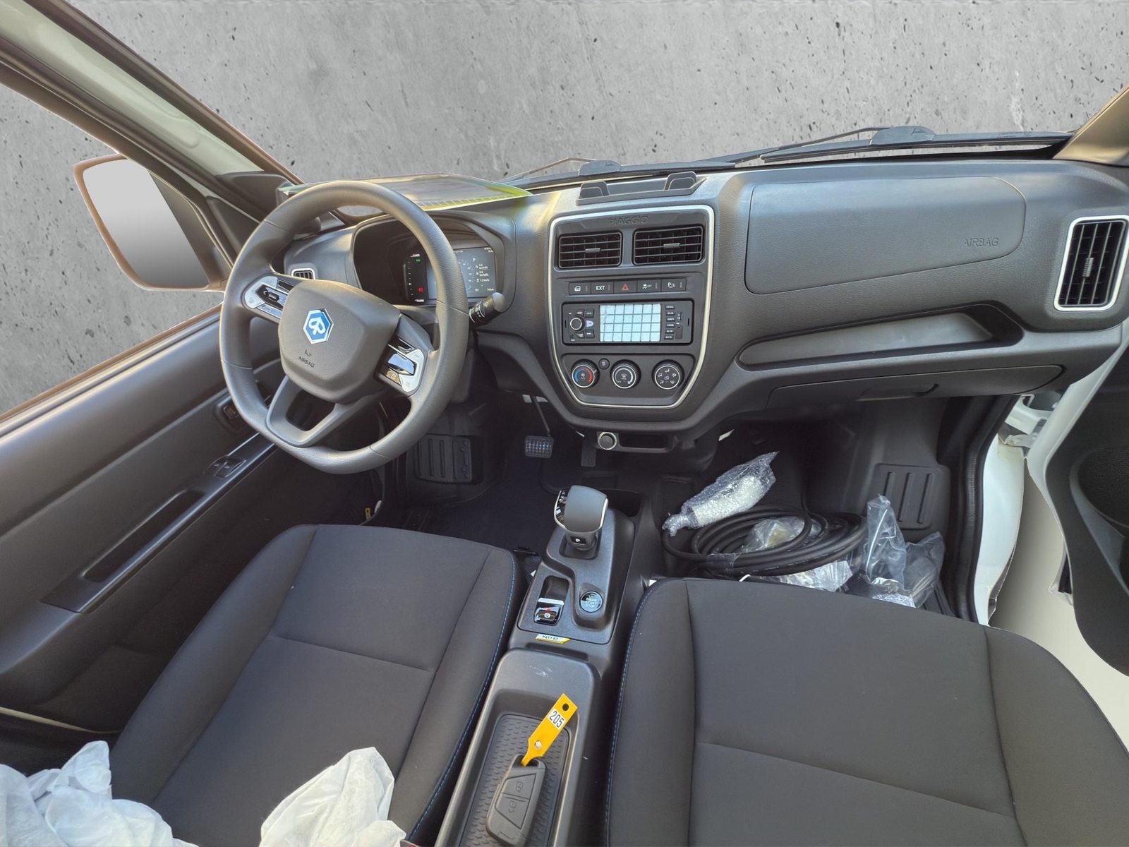 PIAGGIO Porter Kipper NPE Top, Électrique, Voiture nouvelle, Automatique - 6