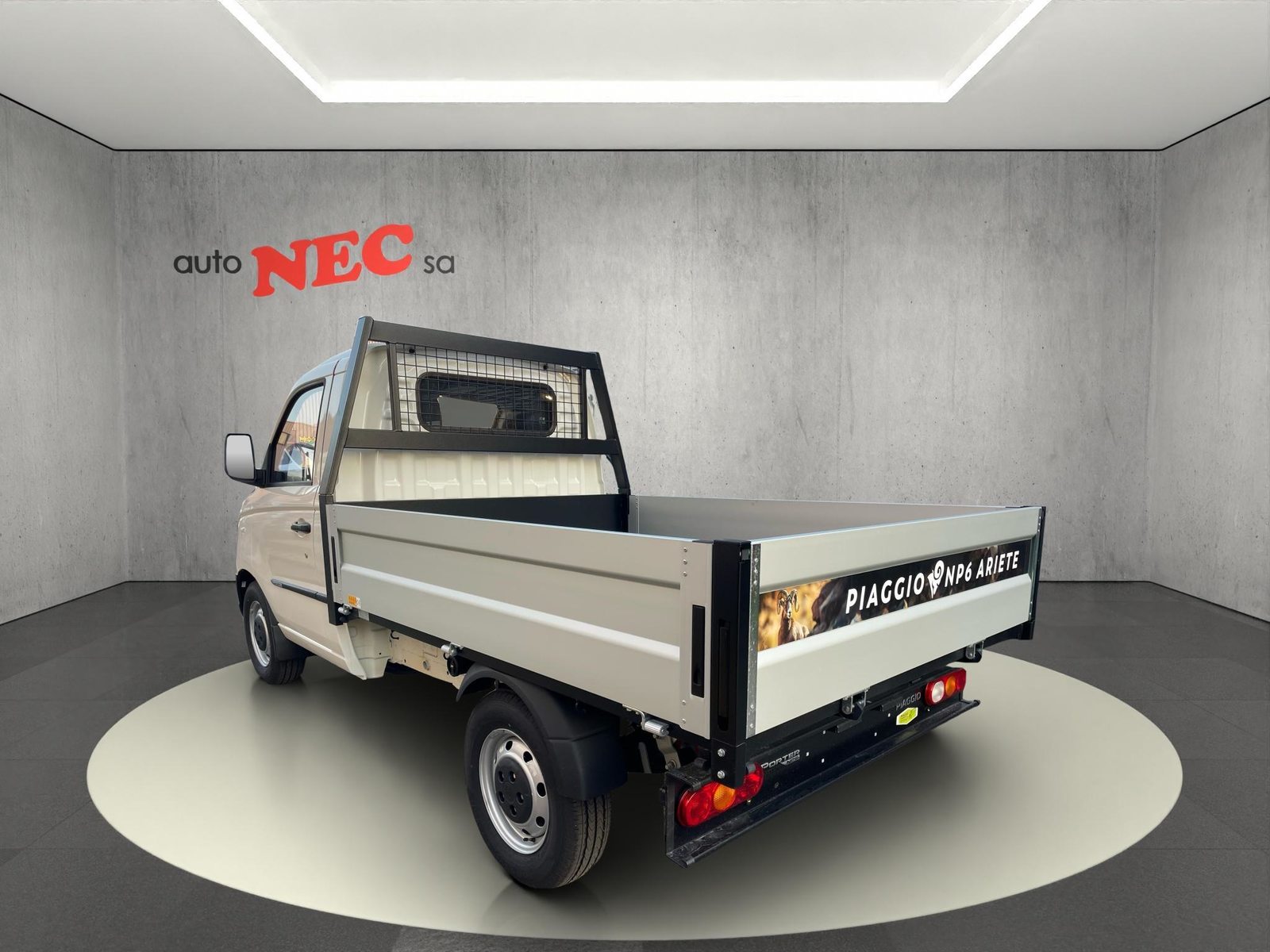 PIAGGIO Porter Kipper 1.5 CNG Pro Short Range, Erdgas (CNG) / Benzin, Neuwagen, Handschaltung - 6