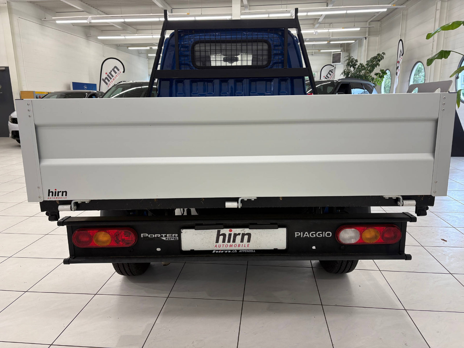 PIAGGIO Porter Pick-up 1.5 CNG, Natural Gas (CNG) / Petrol, Second hand / Used, Manual - 6