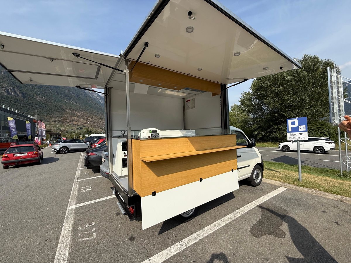 PIAGGIO Porter Kab.-Ch. 1.5 CNG Pro Long Range, Gas (CNG) / Benzina, Occasioni / Usate, Manuale - 5