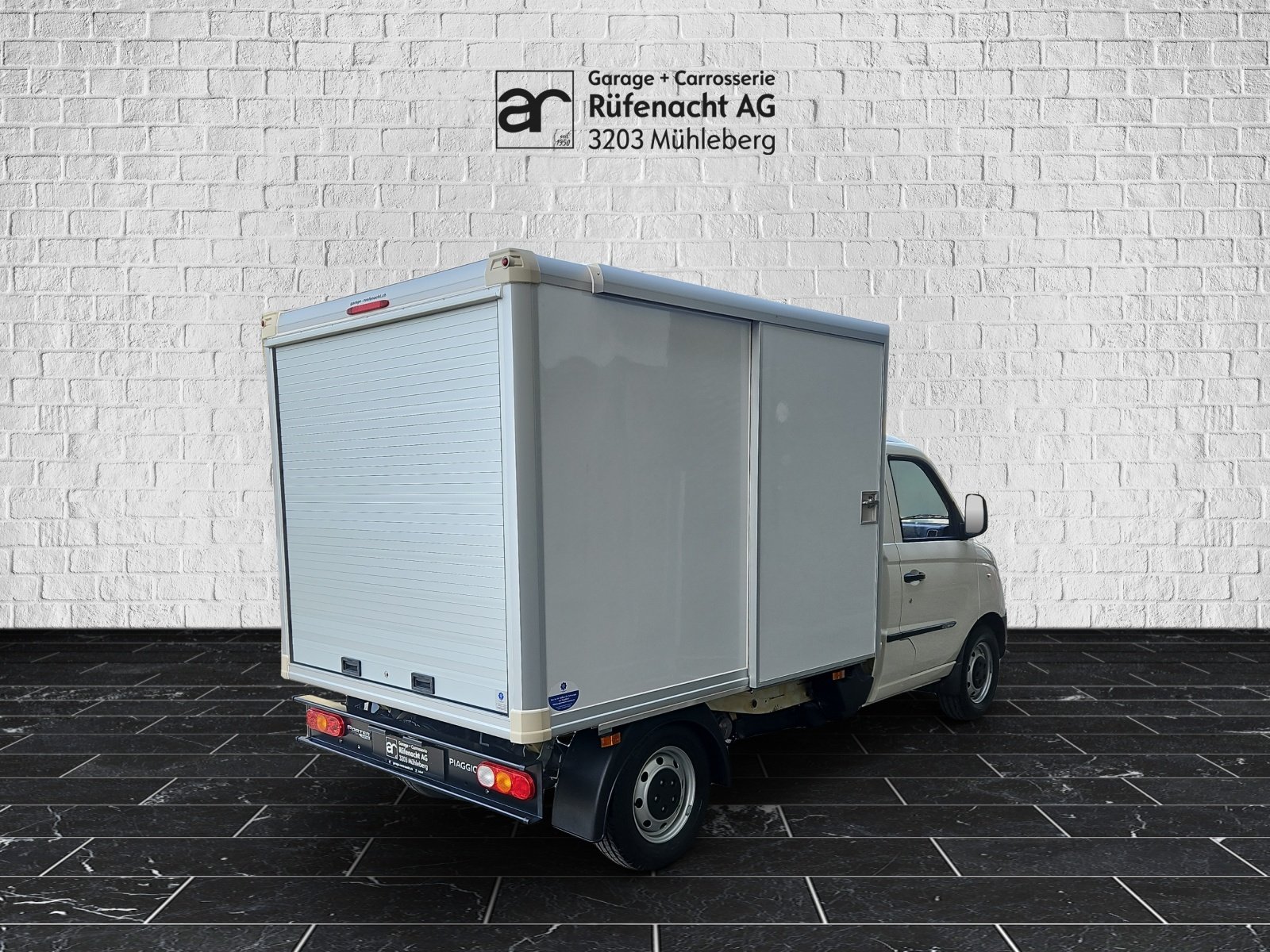 PIAGGIO Porter Kab.-Ch. Lang 1.5 CNG, Natural Gas (CNG) / Petrol, Second hand / Used, Manual - 2