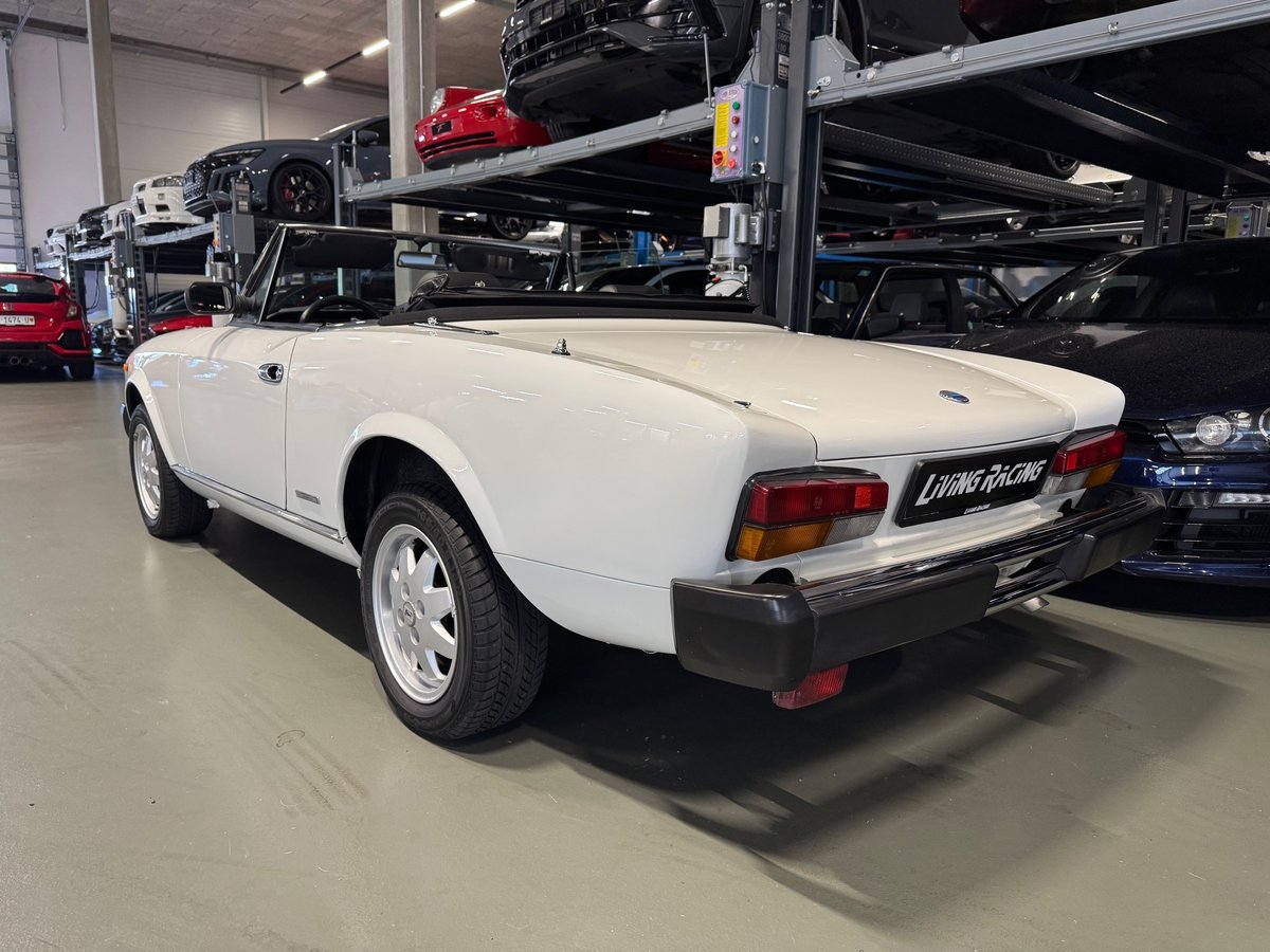 PININFARINA SPIDEREUROPA *Vétéran*, Benzin, Occasion / Gebraucht, Handschaltung - 3