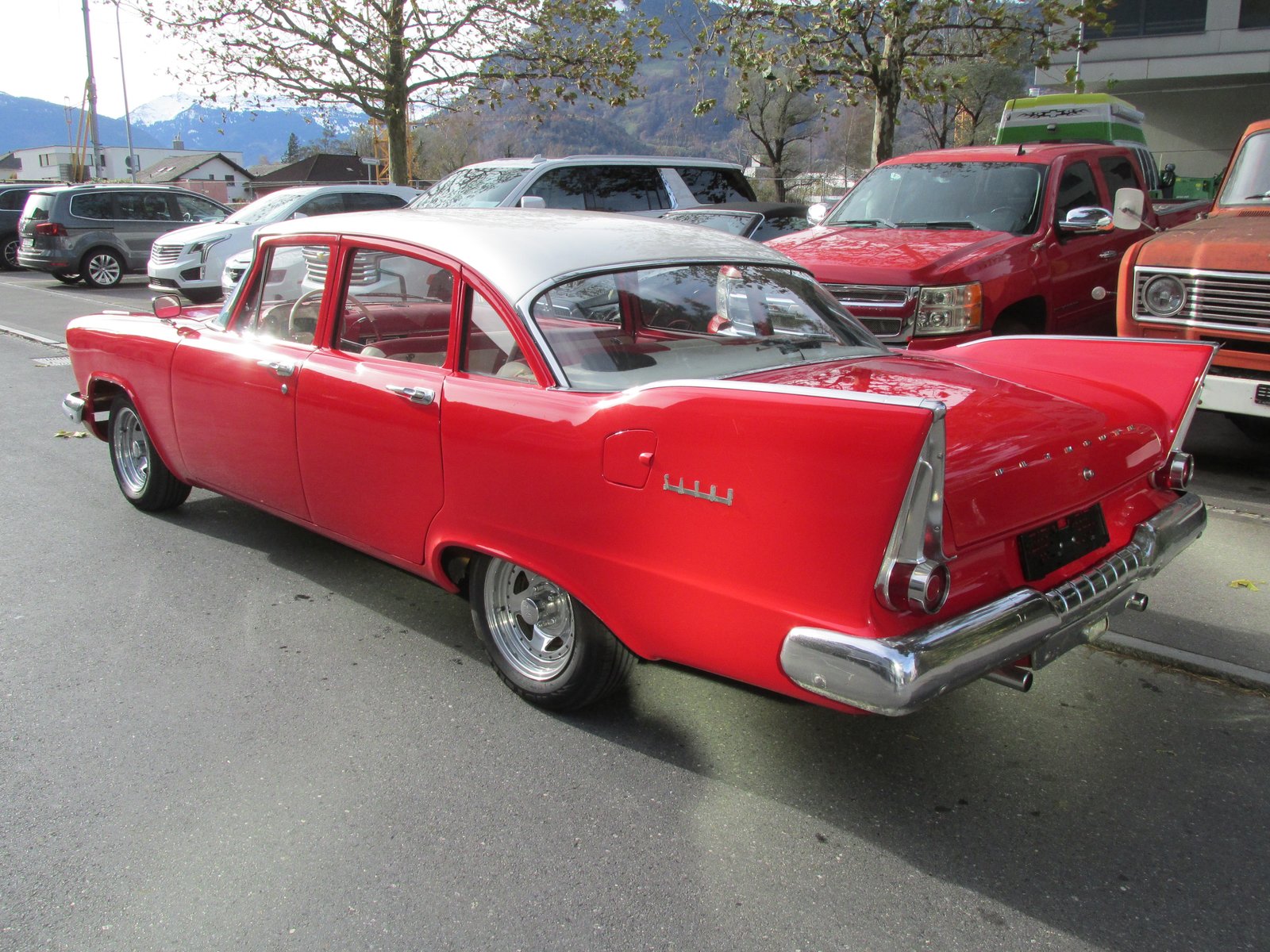 PLYMOUTH Savoy, Petrol, Classic, Automatic - 5