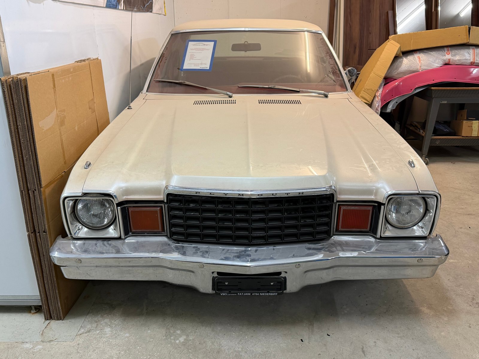 PLYMOUTH Volare