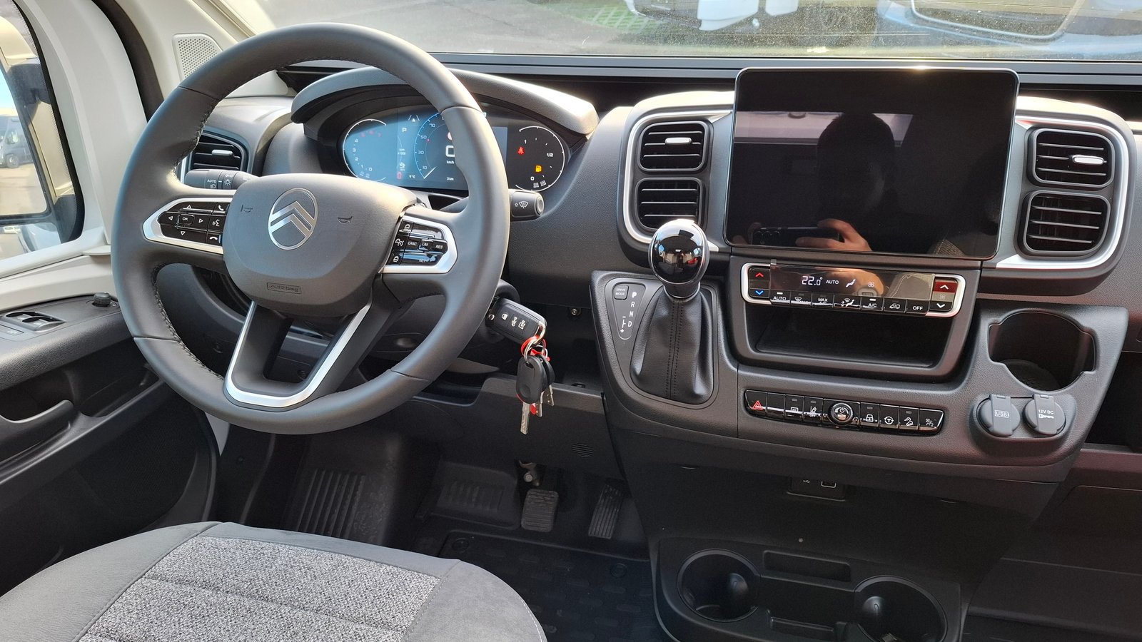 PÖSSL Summit 600 Plus Automatique 4 places (Chauffage diese, Diesel, New car, Automatic - 4