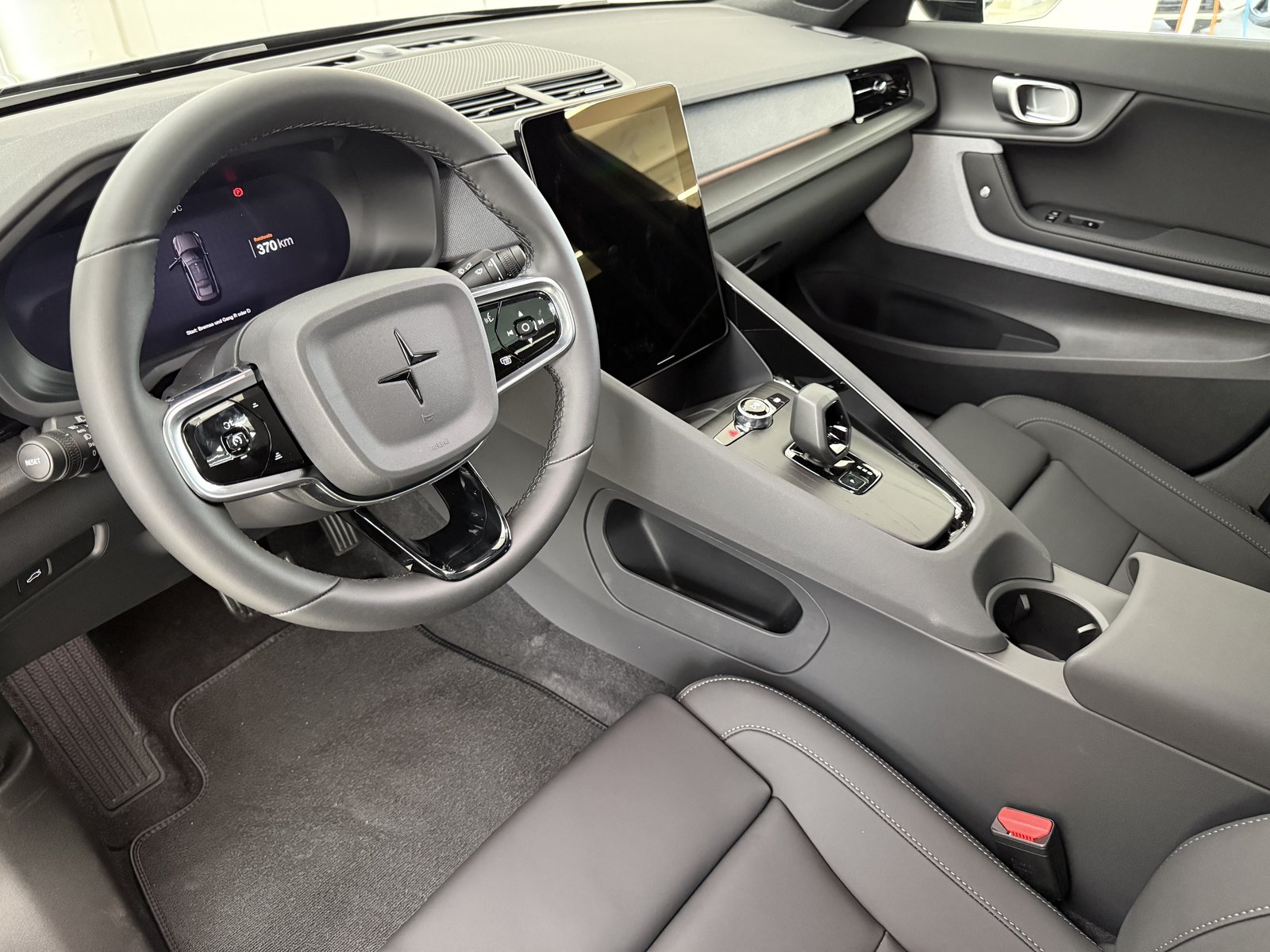 POLESTAR 2 Long Range Dual Motor Prime, Electric, New car, Automatic - 4