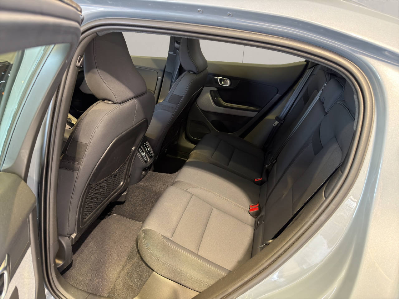 POLESTAR 2 Long Range Dual Motor, Electric, Second hand / Used, Automatic - 6