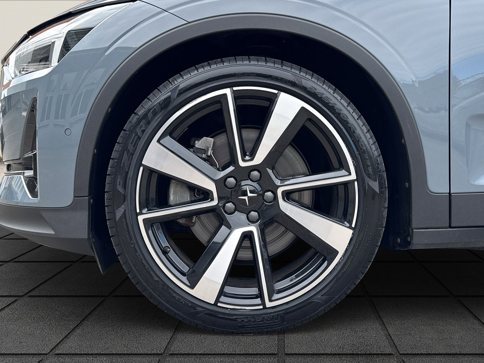 POLESTAR 2 Long Range Dual Motor, Elektro, Occasion / Gebraucht, Automatik - 5