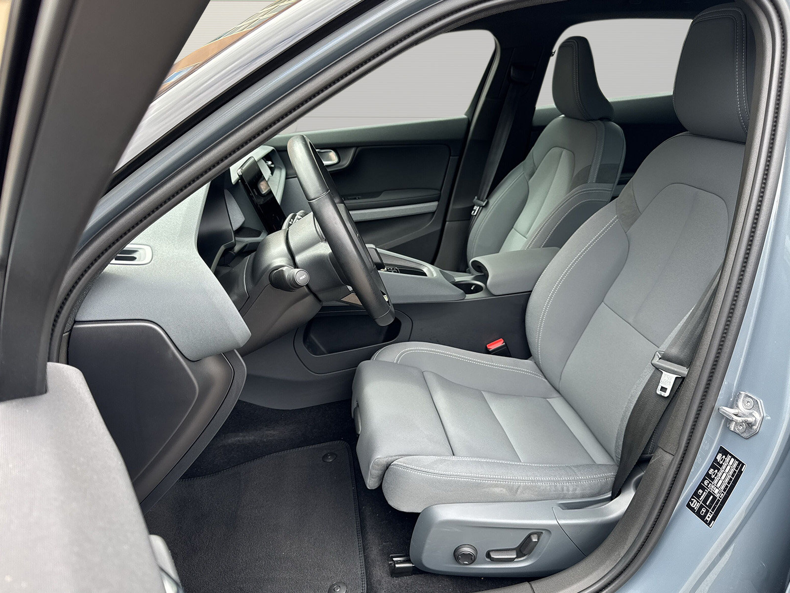 POLESTAR 2 Long Range Dual Motor, Elektro, Occasion / Gebraucht, Automatik - 7