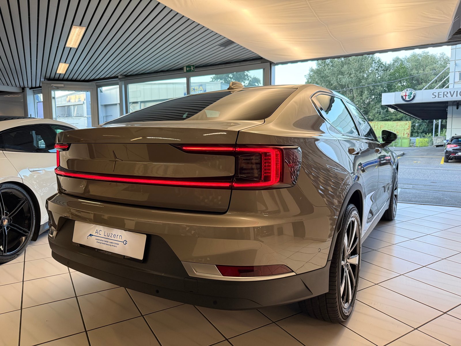 POLESTAR Polestar 2 Standard Range Single 69kWh MY23, Elektro, Occasion / Gebraucht, Automatik - 3