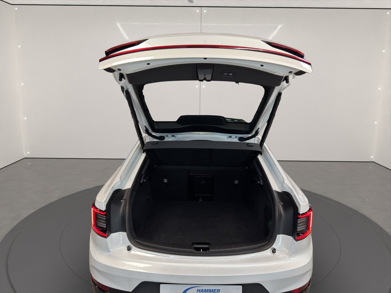 POLESTAR 2 Long Range Dual Motor Performance, Electric, Second hand / Used, Automatic - 6