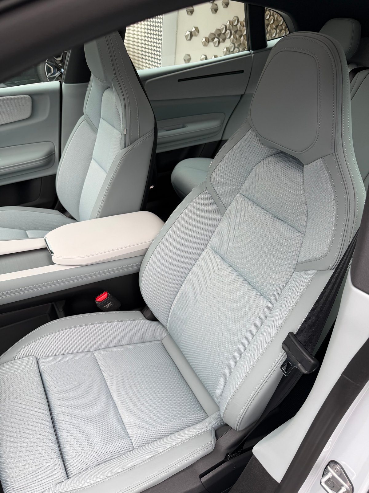 POLESTAR Polestar 4 Long Range Single 100kWh Plus, Electric, Second hand / Used, Automatic - 5