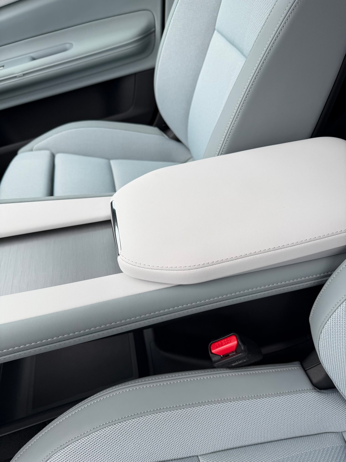 POLESTAR Polestar 4 Long Range Single 100kWh Plus, Electric, Second hand / Used, Automatic - 6