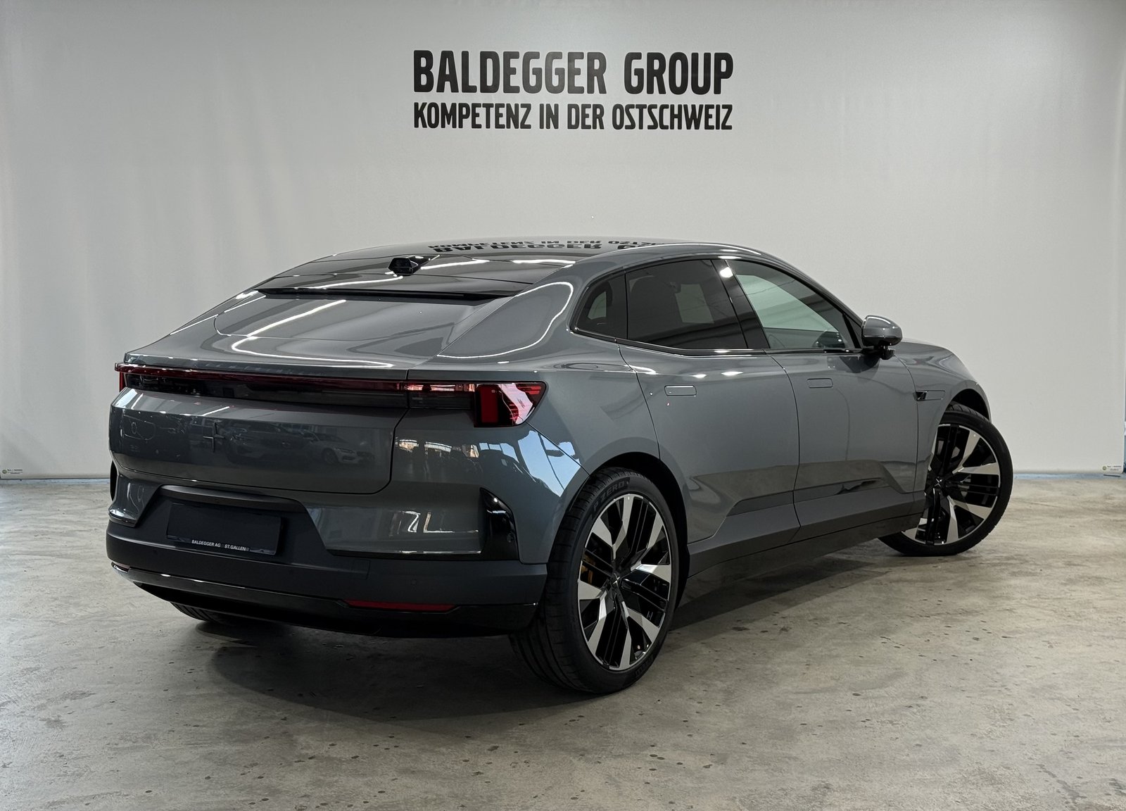 POLESTAR 4 Long Range Dual Motor Perfor, Electric, New car, Automatic - 3