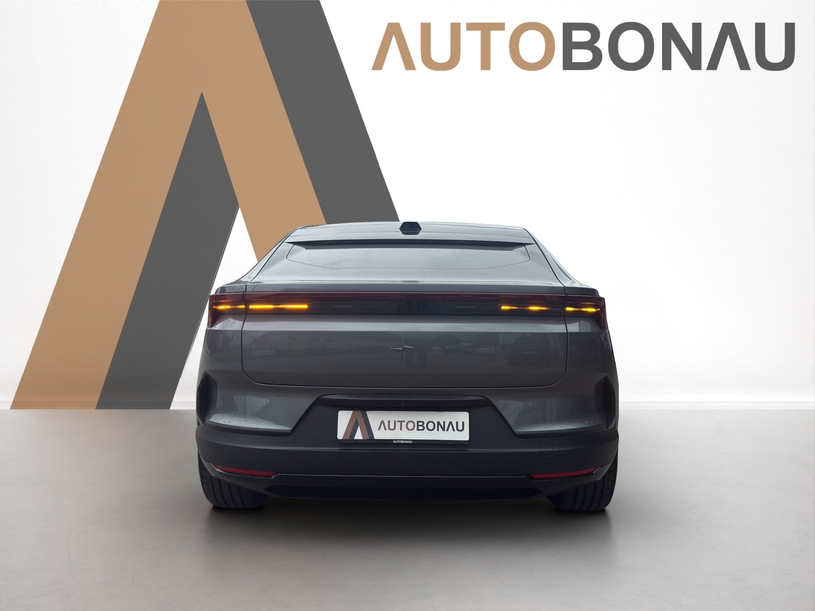 POLESTAR 4 Long Range Dual Motor Plus Pilot, Électrique, Occasion / Utilisé, Automatique - 4