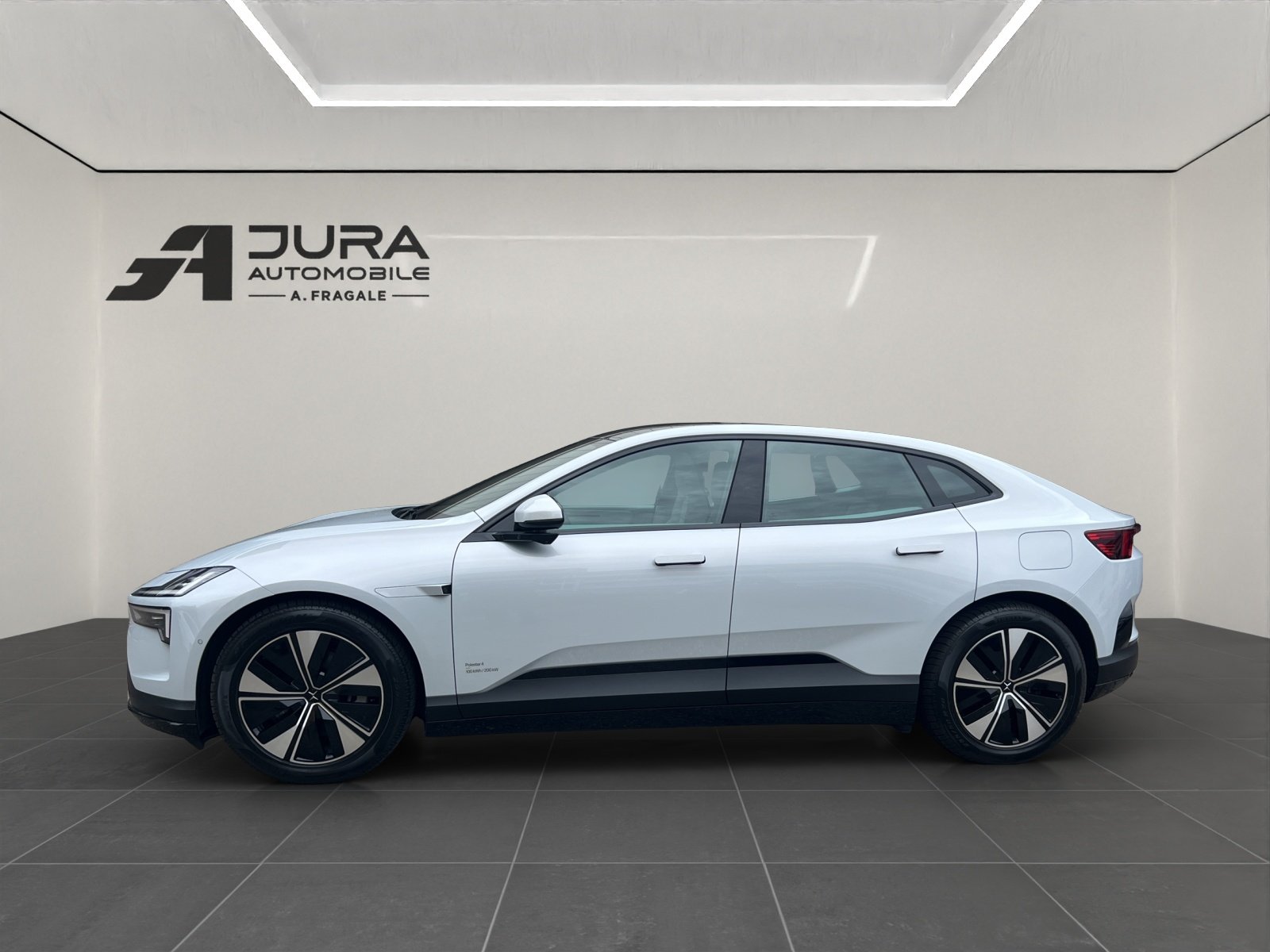 POLESTAR 4 Long Range Single Motor, Électrique, Occasion / Utilisé, Automatique - 4