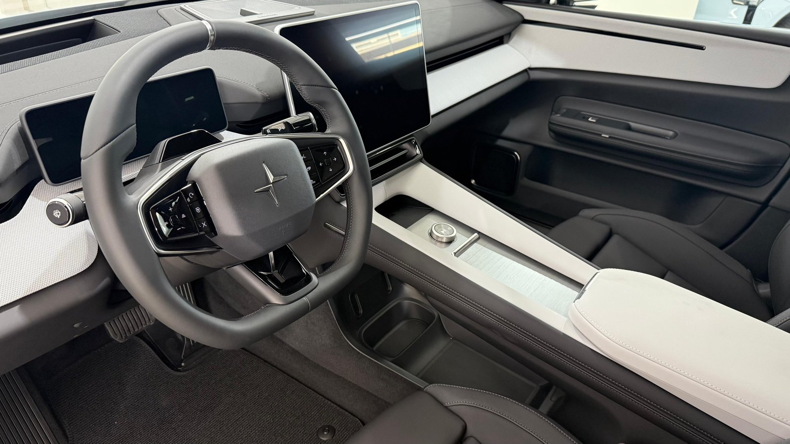POLESTAR 4 Long Range Dual Motor Prime, Elektro, Vorführwagen, Automatik - 4