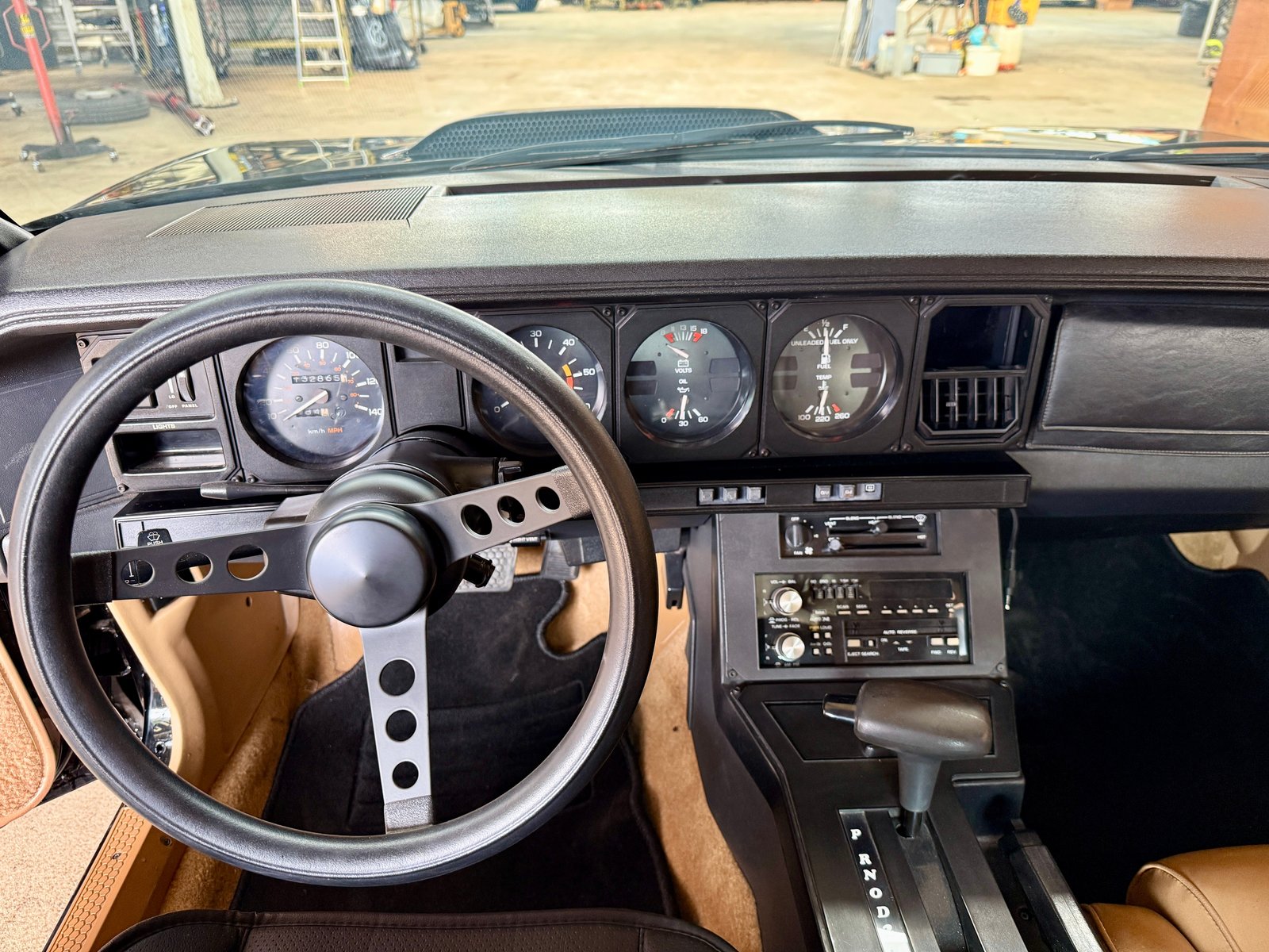 PONTIAC Trans Am, Essence, Occasion / Utilisé, Automatique - 6