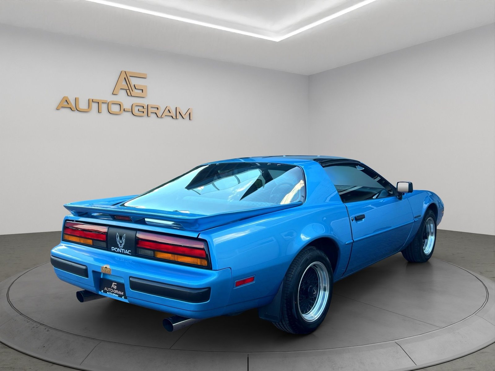 PONTIAC Firebird 5.0 V8, Petrol, Second hand / Used, Automatic - 5