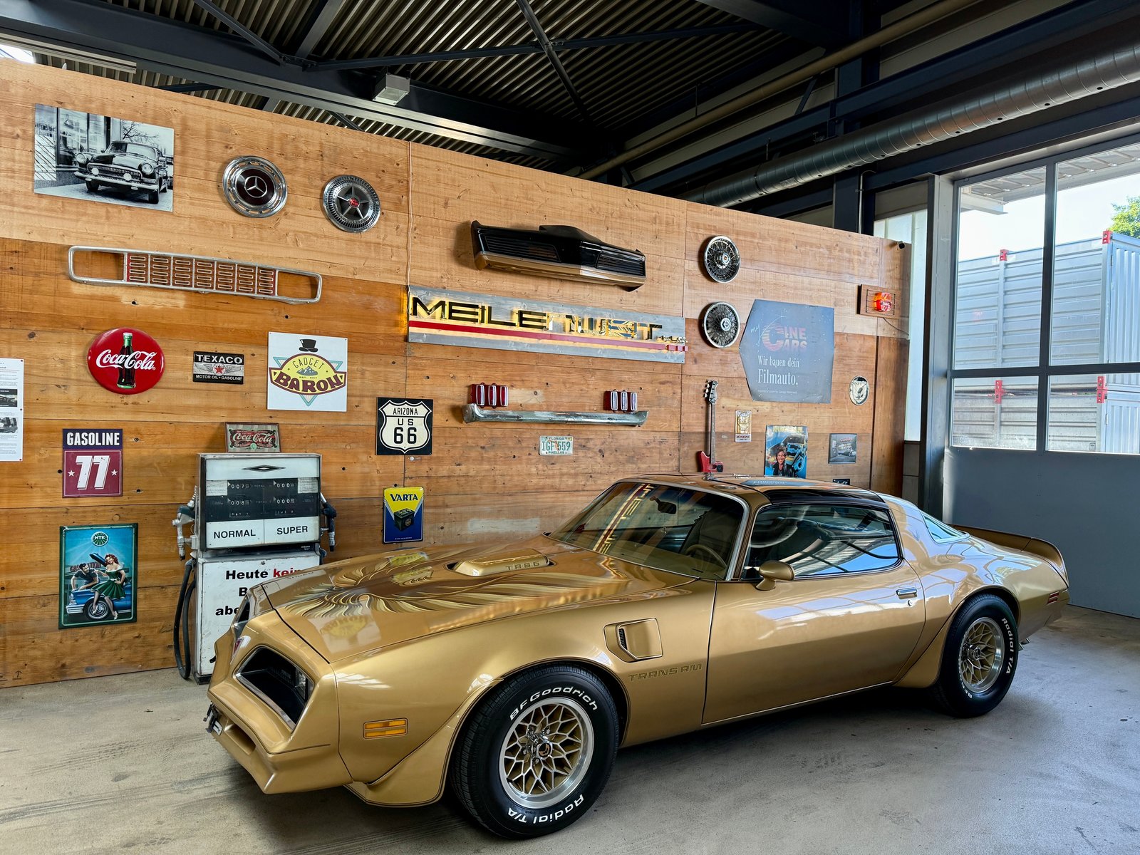 PONTIAC Firebird Trans Am Y88, Benzin, Occasion / Gebraucht, Automatik - 4