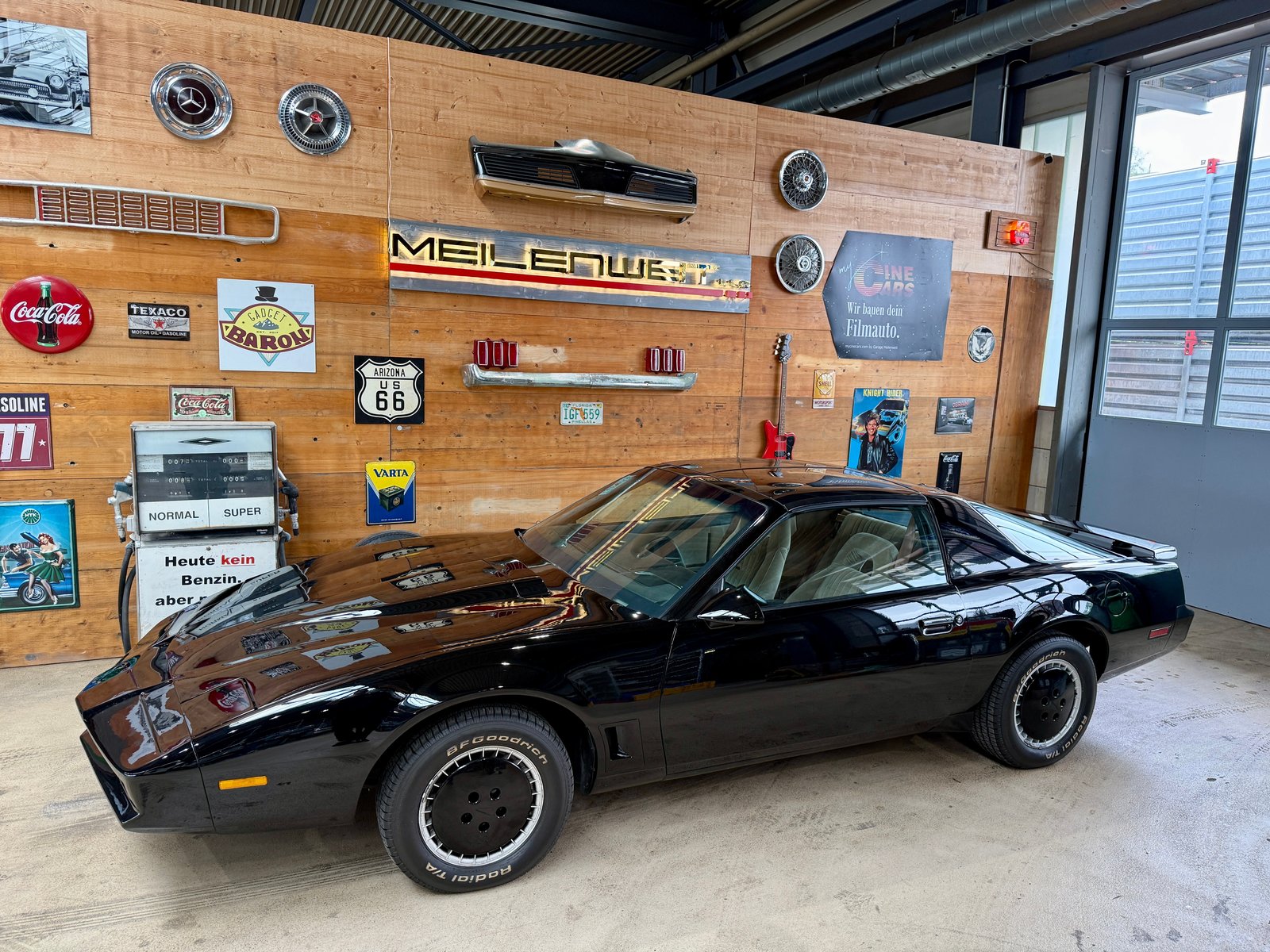 PONTIAC Firebird 5.0 V8 Trans Am K.I.T.T., Essence, Occasion / Utilisé, Automatique - 4