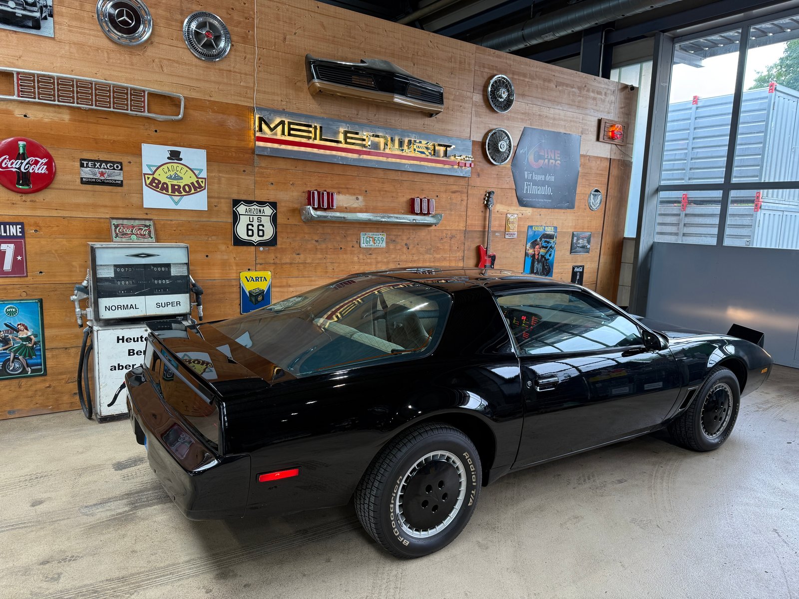 PONTIAC Firebird 5.0 V8 Trans Am K.I.T.T., Essence, Occasion / Utilisé, Automatique - 7