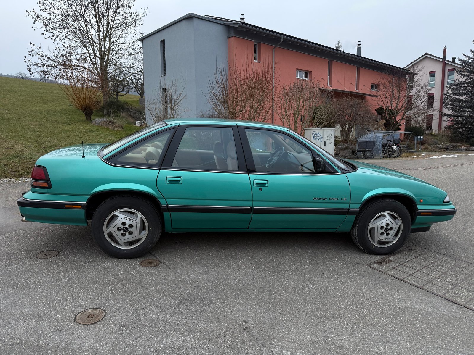 PONTIAC Grand-Prix 3.1 LE, Petrol, Second hand / Used, Automatic - 3